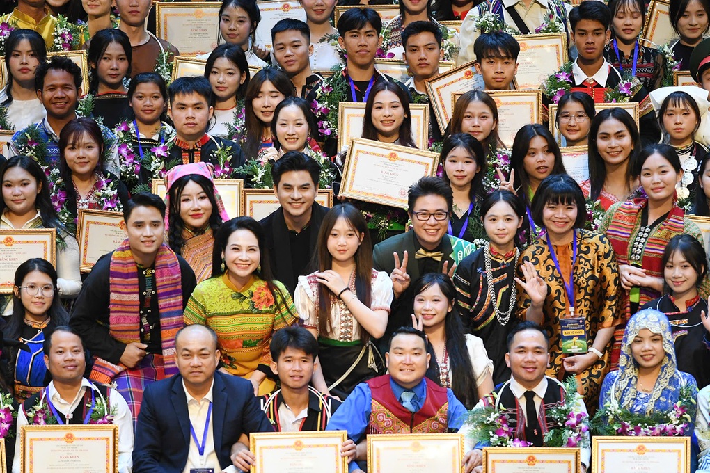 Sẽ cấp học bổng cho sinh viên dân tộc thiểu số đi đào tạo ở nước ngoài - 3