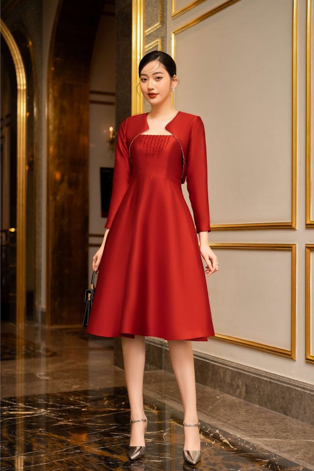 Áo khoác bolero vượt khỏi khuôn khổ cổ điển, tôn dáng cho phái đẹp- Ảnh 6.