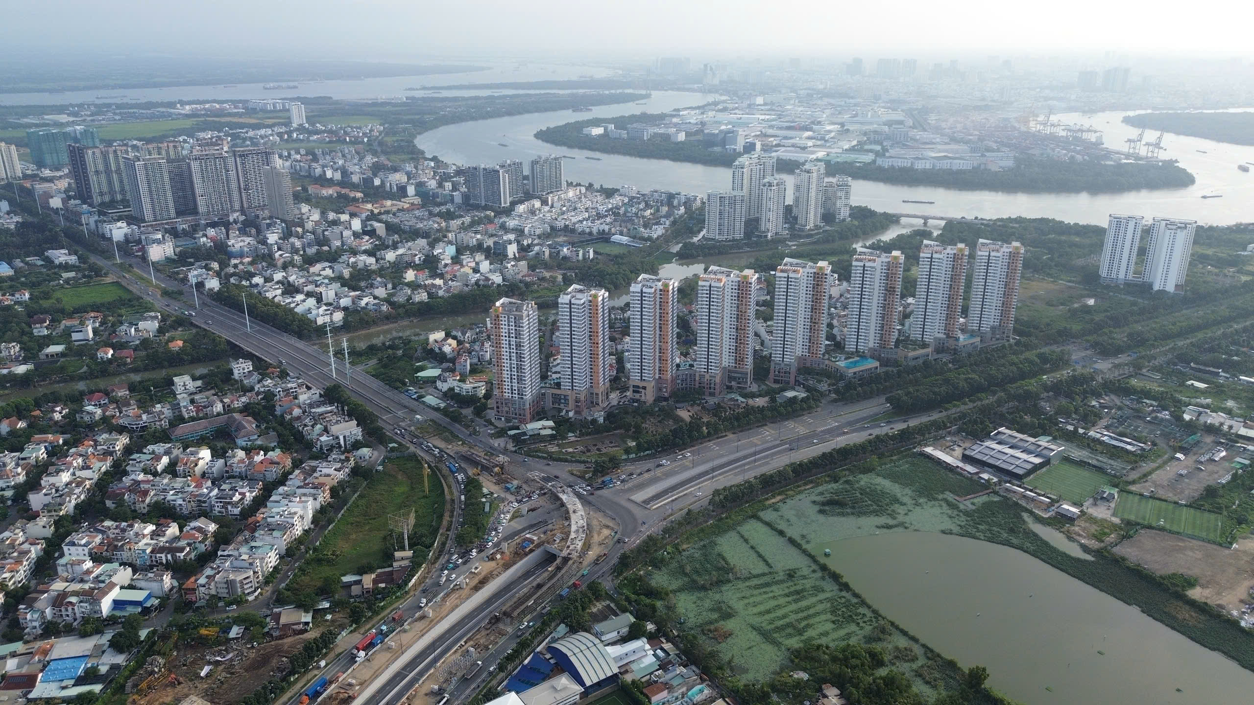 Nhánh cầu nối trực tiếp cao tốc tại An Phú đã đạt 95% sản lượng - Ảnh 9.