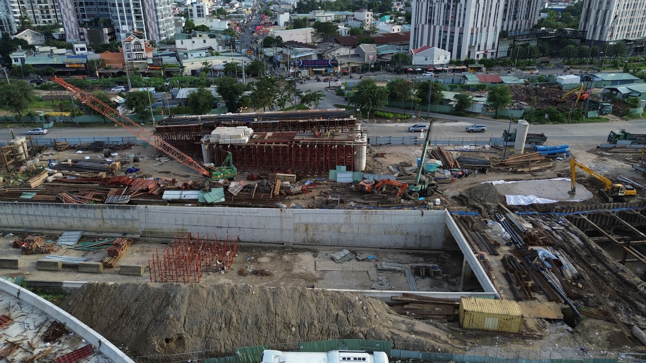 Nhánh cầu nối trực tiếp cao tốc tại An Phú đã đạt 95% sản lượng - Ảnh 13.