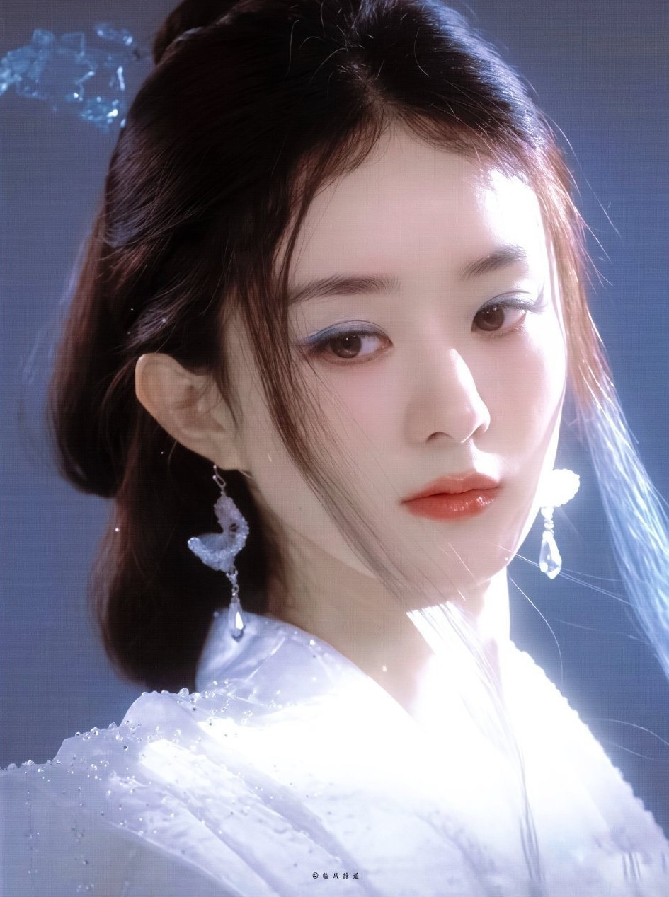 Triệu Lệ Dĩnh khiến 70 triệu người trầm trồ- Ảnh 1.