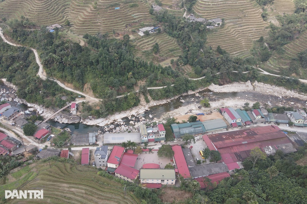 Hàng trăm người dân đồng bào Dao lần đầu tiếp cận y tế Trung ương - 2