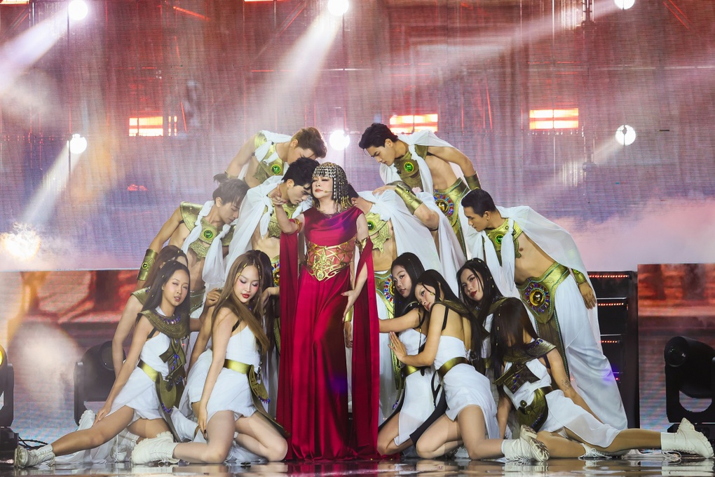 Thanh Duy giả gái song ca cùng Như Quỳnh, hé lộ kỷ niệm đặc biệt - 4