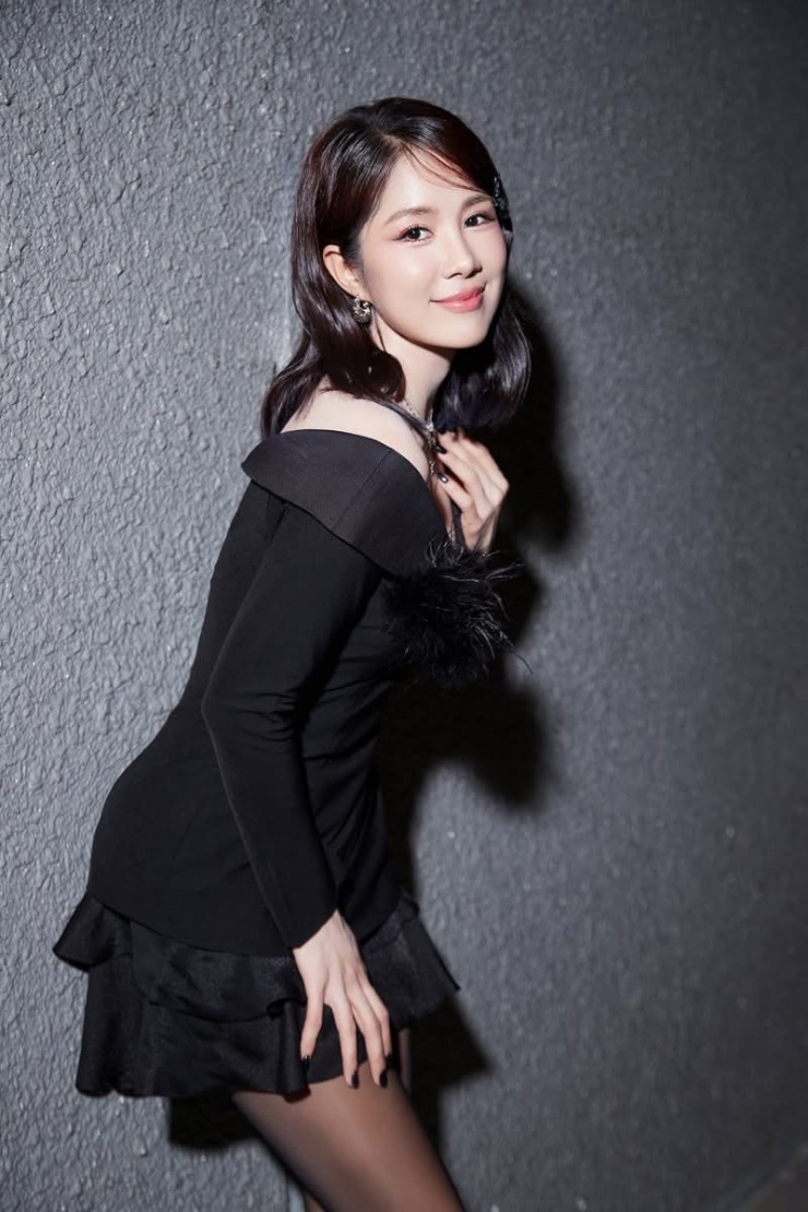 Lê Phương thăng hạng nhan sắc sau khi giảm 30kg - 13