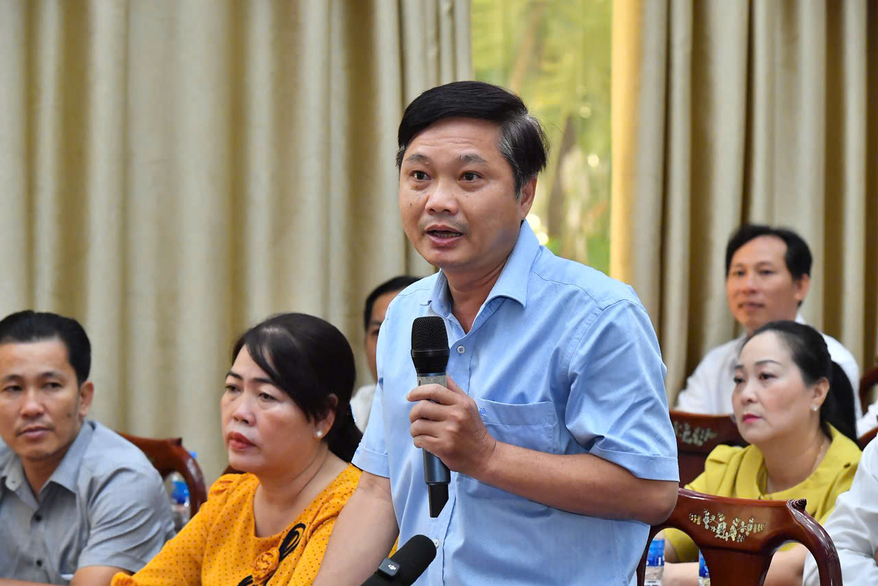 Cử tri Cần Thơ kiến nghị xóa tiền nợ thuế cho bệnh viện công - Ảnh 2.