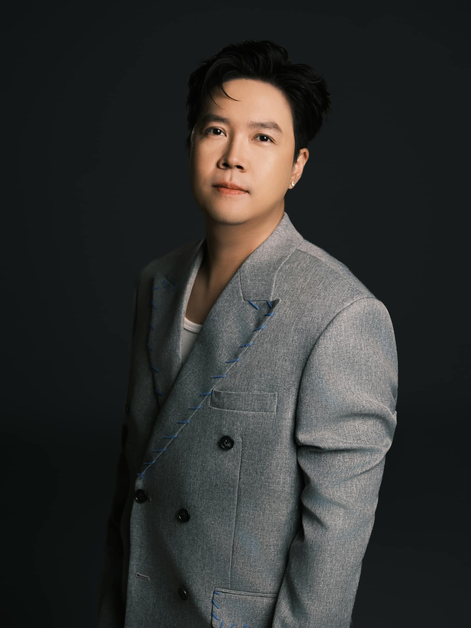 Chưa từng có tại Việt Nam: Khán giả đã đến nhưng không có nghệ sĩ, BTC báo hoãn giờ chót gây phẫn nộ- Ảnh 3.