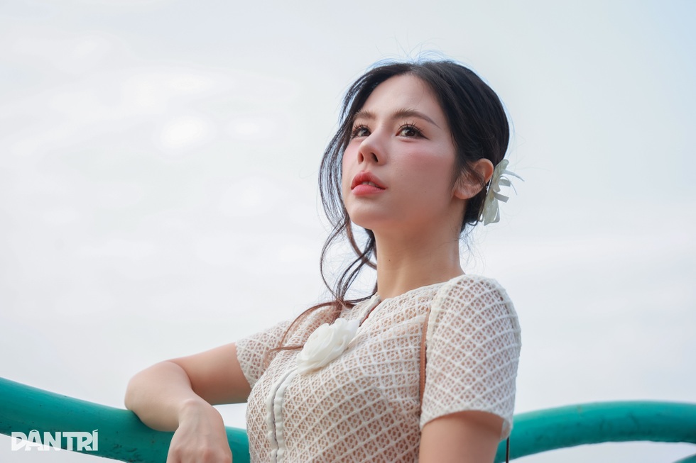 MC Bạch Lan Phương: Yêu Huỳnh Anh, tôi sốc suốt 2 năm vì bị công kích - 4