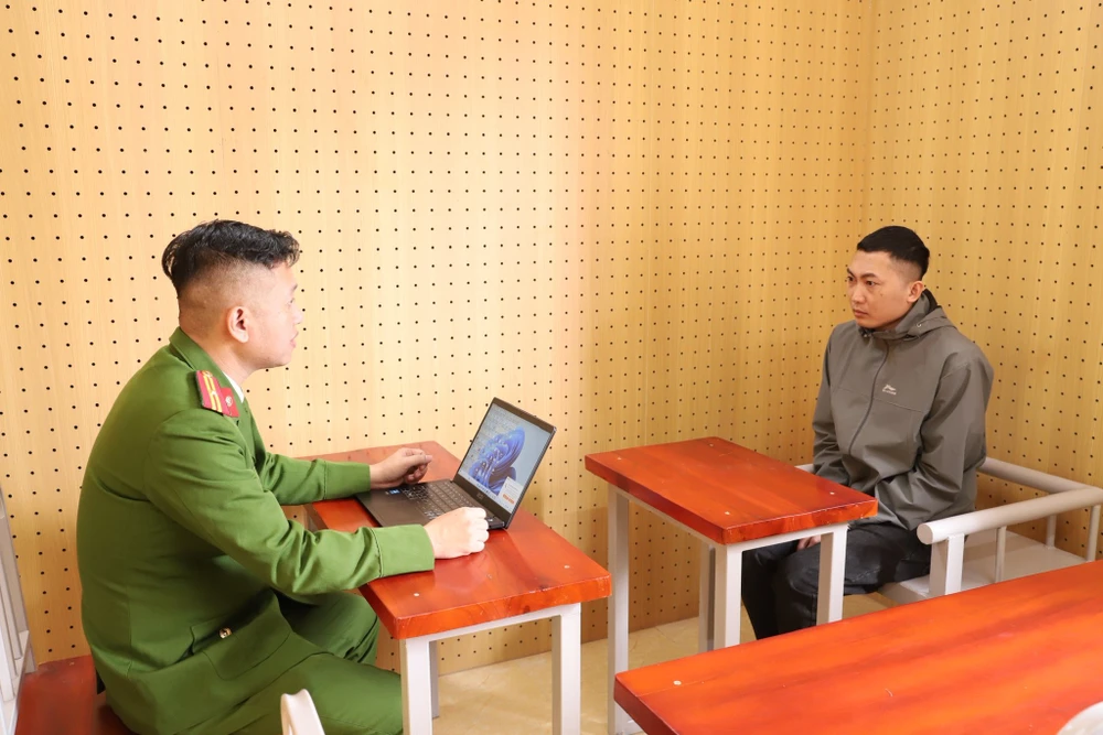 Lương Xuân Duyên (trú TP Hải Phòng) trực tiếp điều hành nhóm hoạt động tại Myanmar. lua-dao-myanma.jpg