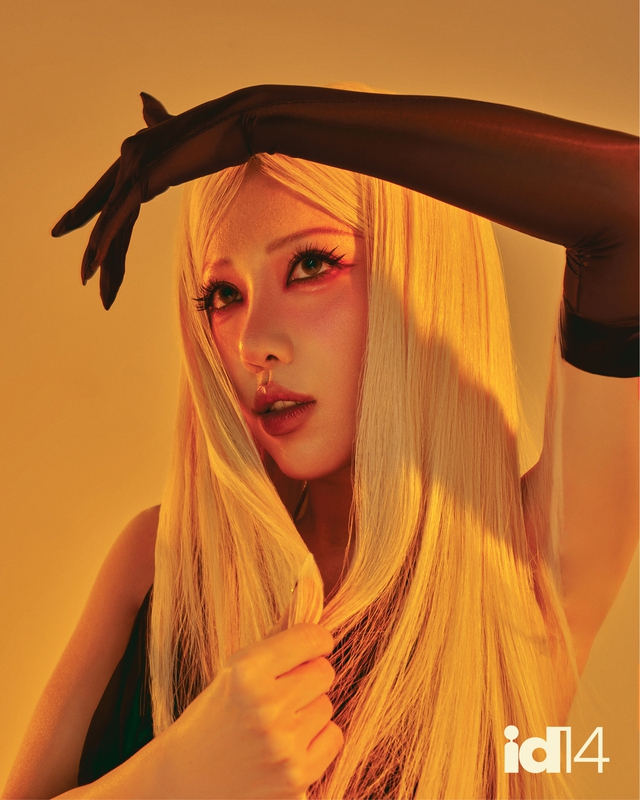 Giữa một vạn người, khán giả đã nhận ra Phùng Khánh Linh- Ảnh 3.