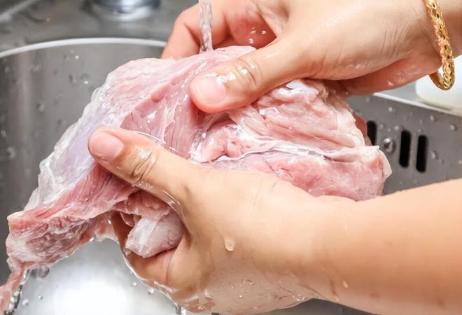 5 thói quen sai bét, hại sức khỏe nhưng rất nhiều người làm- Ảnh 2. 5 thói quen sai bét, hại sức khỏe nhưng rất nhiều người làm- Ảnh 2.