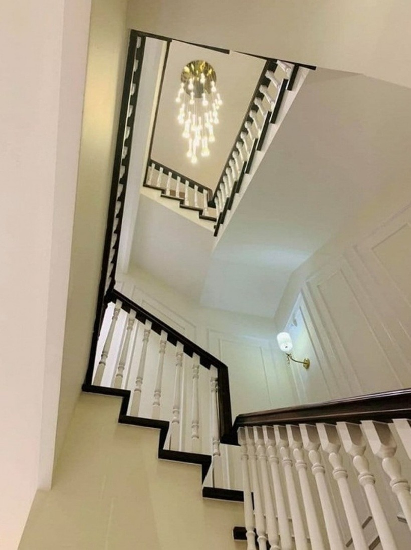 Nữ nghệ sĩ tái hôn với đại gia, được 