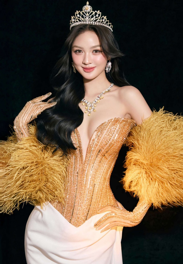 Á hậu 2 Nguyễn Thị Cẩm Ly. (Ảnh: FBNV)