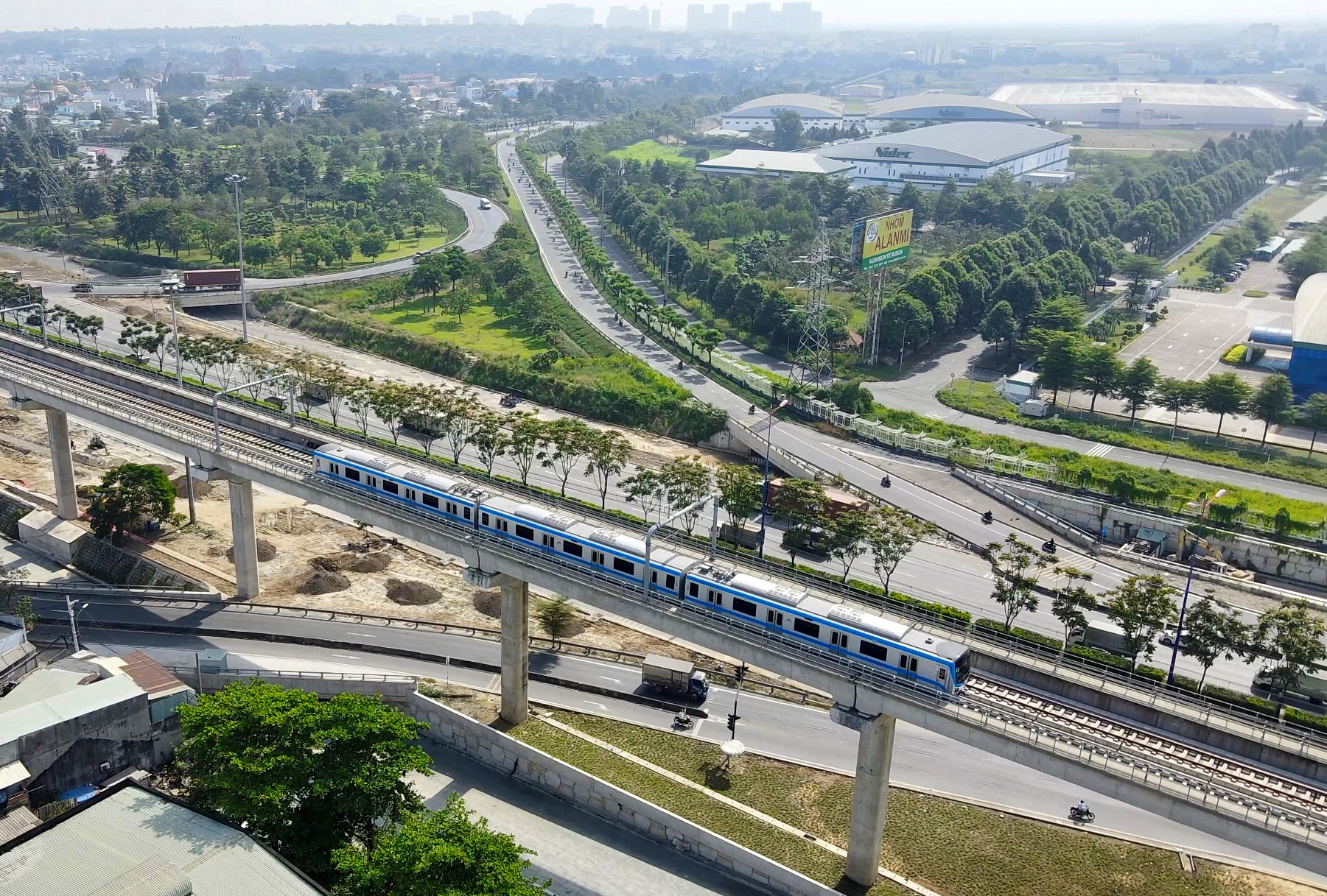 TP.HCM hiện thực hóa cơ chế đặc thù để phát triển - Ảnh 2.