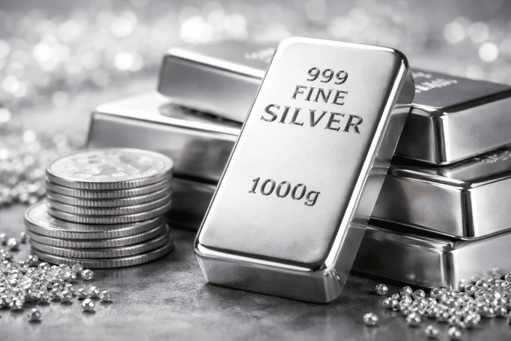 Giá bạc tăng gấp đôi vàng: Điều gì đứng sau mức tăng hơn 154%? - 3