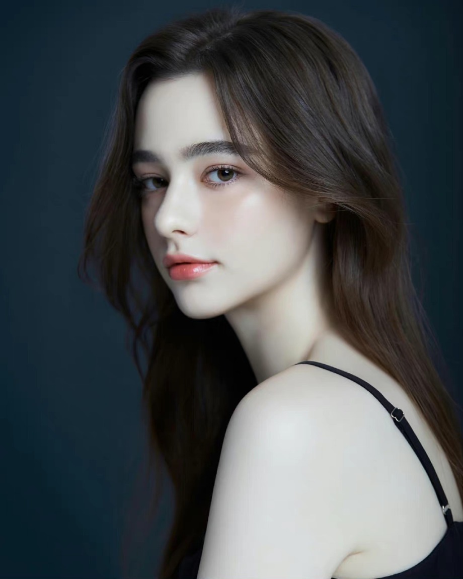 Công bố Top 100 gương mặt đẹp nhất thế giới 2025: Ai số 1?- Ảnh 20.