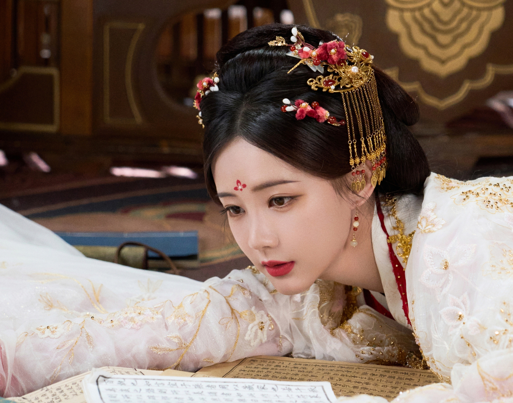 10 mỹ nhân cổ trang đẹp nhất Trung Quốc 2025: Angelababy xếp sau Dương Tử, hạng 1 nhan sắc mê hoặc chúng sinh- Ảnh 10. 10 mỹ nhân cổ trang đẹp nhất Trung Quốc 2025: Angelababy xếp sau Dương Tử, hạng 1 nhan sắc mê hoặc chúng sinh- Ảnh 10.