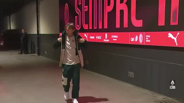 Modric và tuổi trẻ thứ hai ở Milan