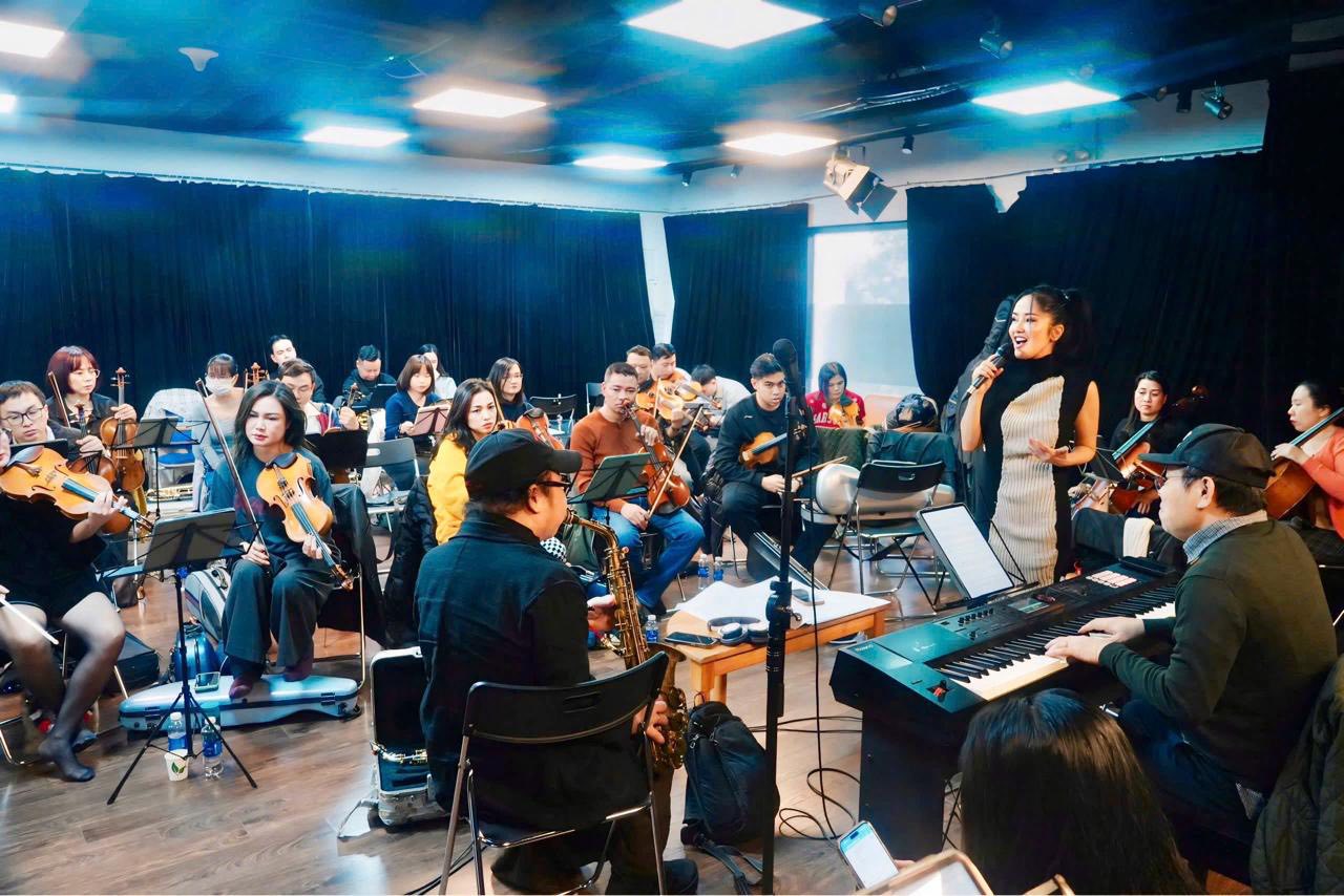 'Về đây bốn cánh chim trời' hoãn phút chót: Sở VH-TT Hà Nội lên tiếng- Ảnh 2.