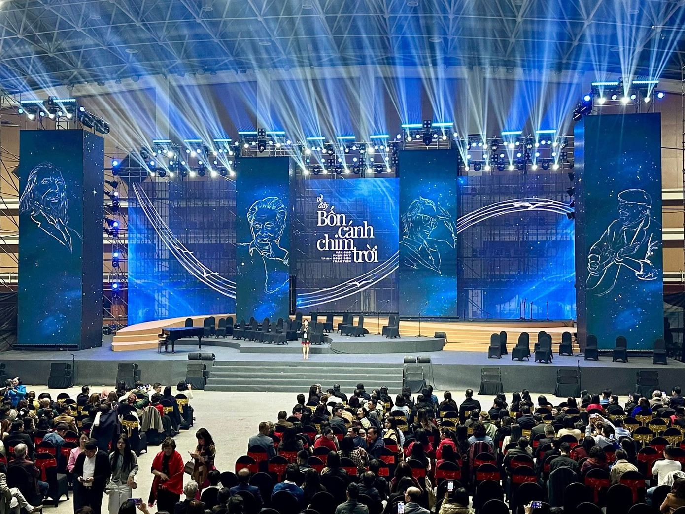 Show nhạc ở Hà Nội khán giả tới mới thông báo hủy: Bài học nhãn tiền- Ảnh 5.