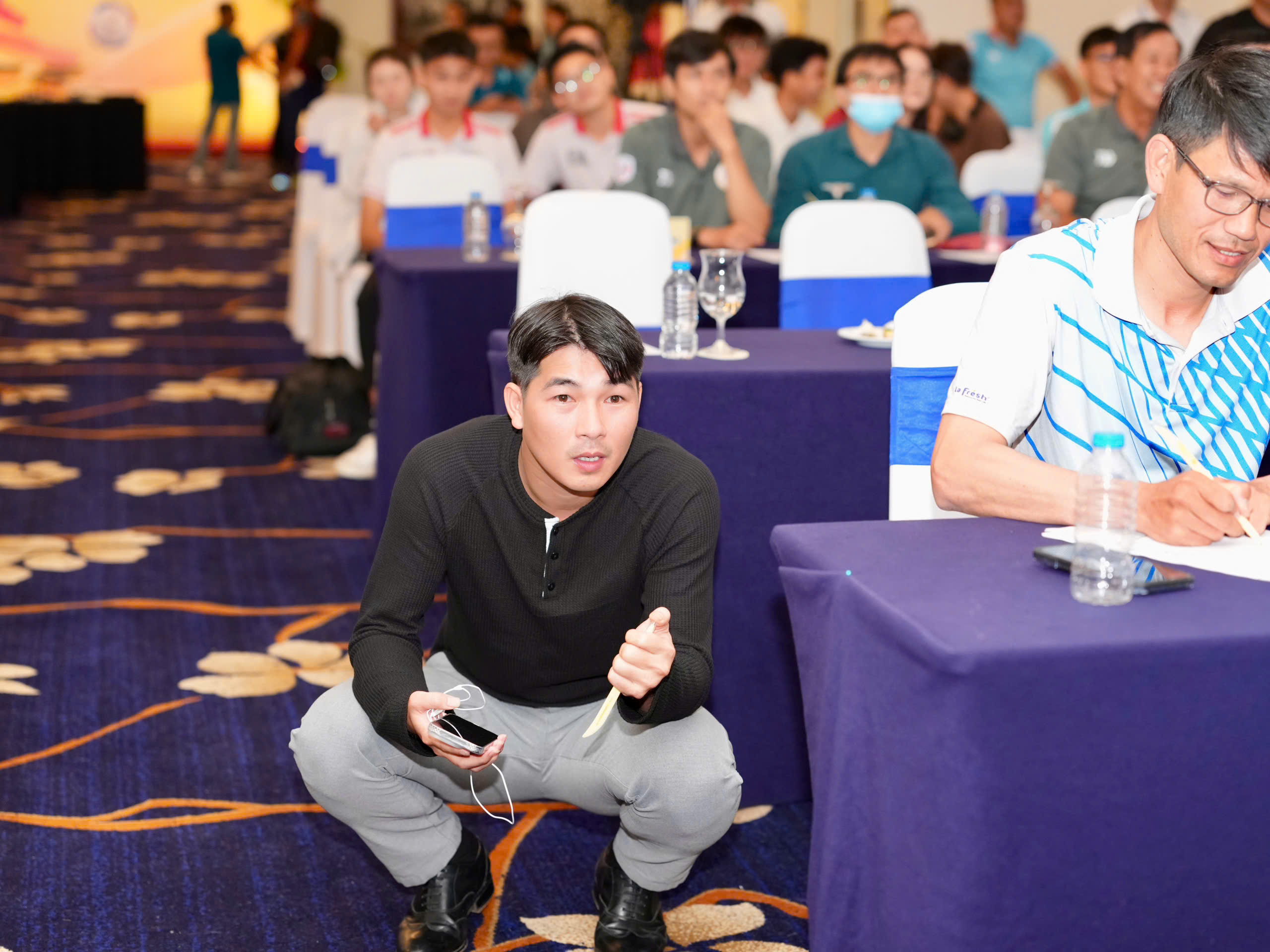 Vòng loại khu vực TP.HCM xuất hiện 3 'nhóm tử thần', các đội căng thẳng…- Ảnh 8.