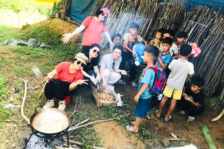 Hành trình thiện nguyện dang dở của 9 thành viên nhóm Bếp Củi trong vụ lật xe thảm khốc- Ảnh 2.