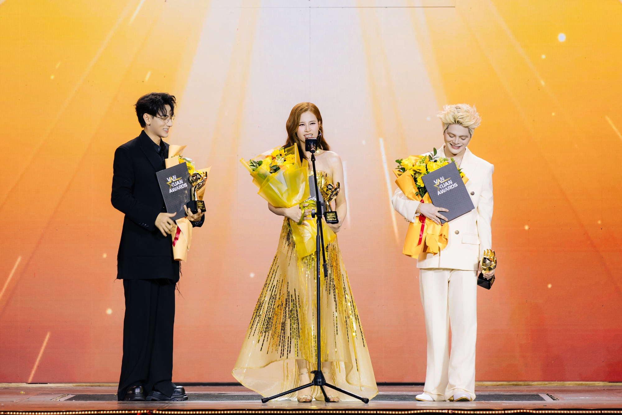 Mỹ Tâm được vinh danh Đại sứ quảng cáo - Thành tựu trọn đời tại Vạn Xuân Awards 2025- Ảnh 5.