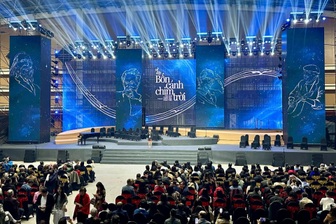 VAL khẳng định vị thế bằng 3 trụ cột chất lượng - công suất - bền vững 9 Show "Về đây bốn cánh chim trời" bất ngờ hủy diễn: Hồ sơ công ty tổ chức