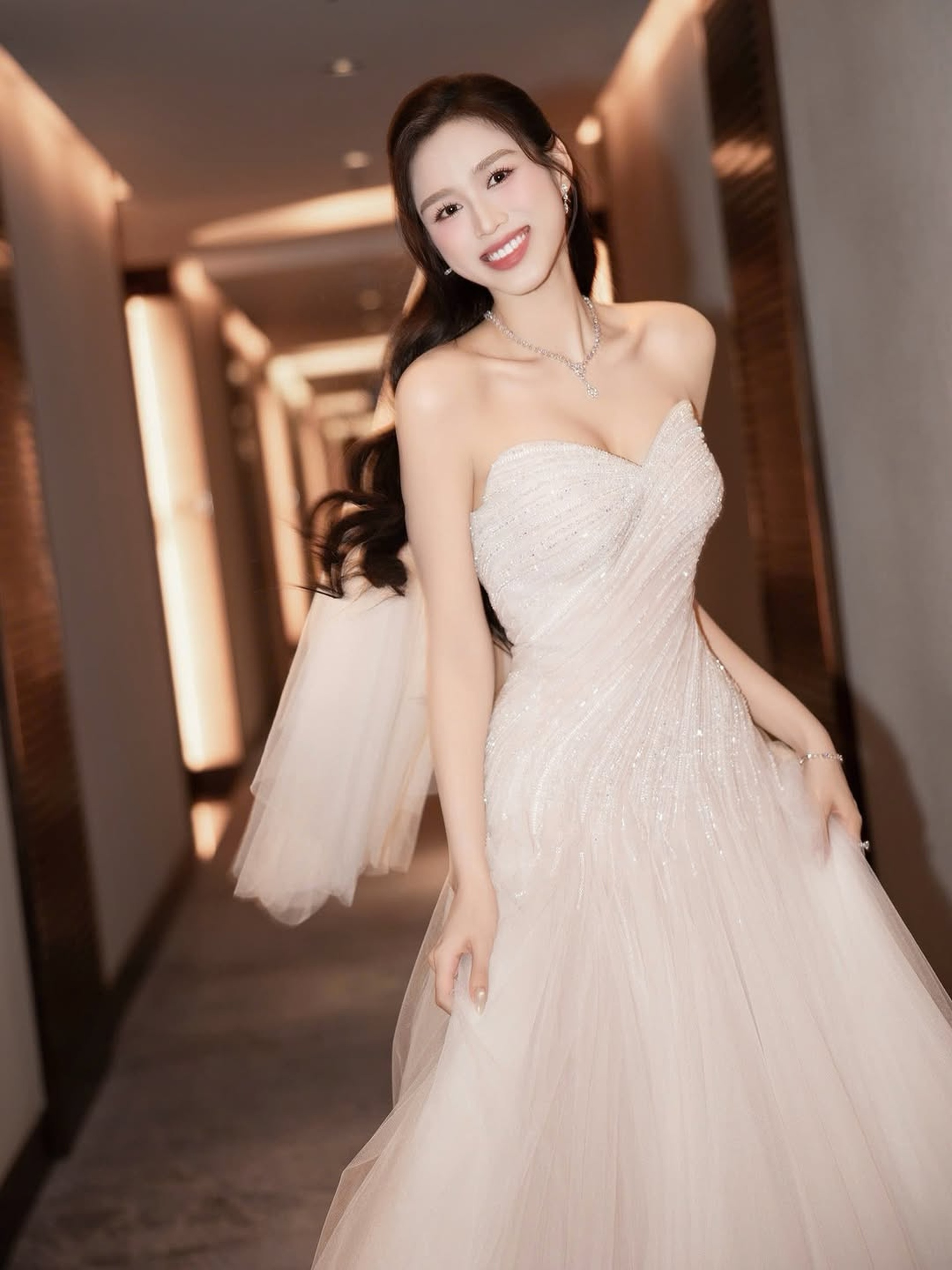 Đỗ Thị Hà sau khi kết hôn: Rời vị trí CEO, hé lộ cuộc sống vợ chồng son - 10