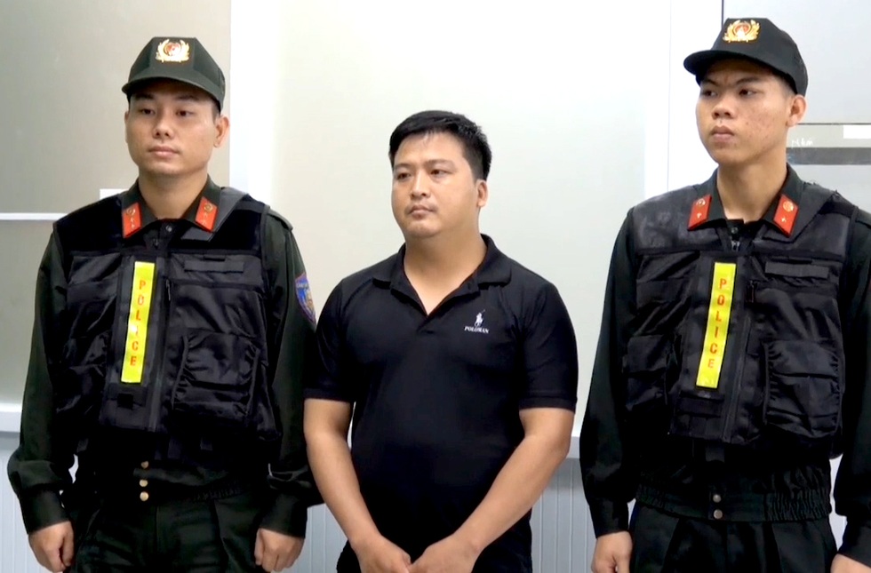 Công an TPHCM tiếp tục làm rõ trách nhiệm của 75 quán ăn nhập thịt bò giả - 2