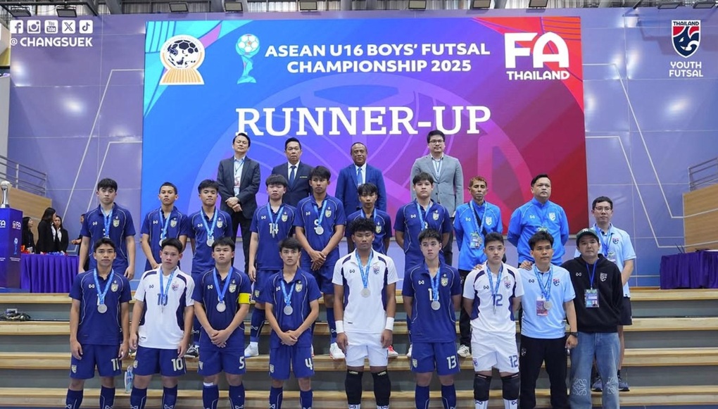 Bóng đá Thái Lan lại rơi chức vô địch ở sân nhà, bị chỉ trích gay gắt - 2