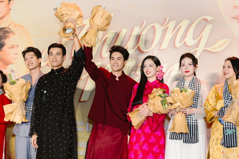 Tiến Luật lên tiếng chuyện ghen tuông khi Thu Trang đóng cặp với người khác - 2