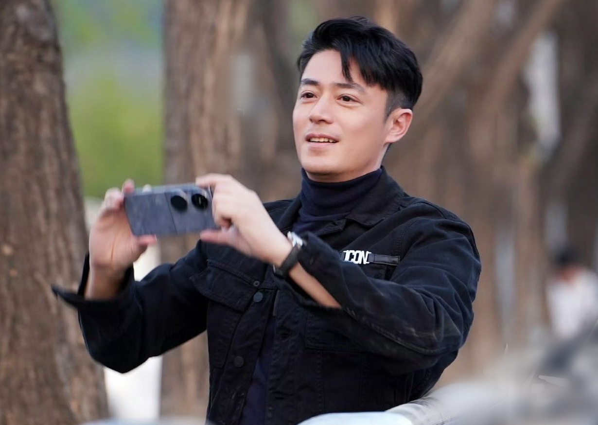 Sốc với hình ảnh Hoắc Kiến Hoa tự tổ chức đám ma cho mình- Ảnh 6.