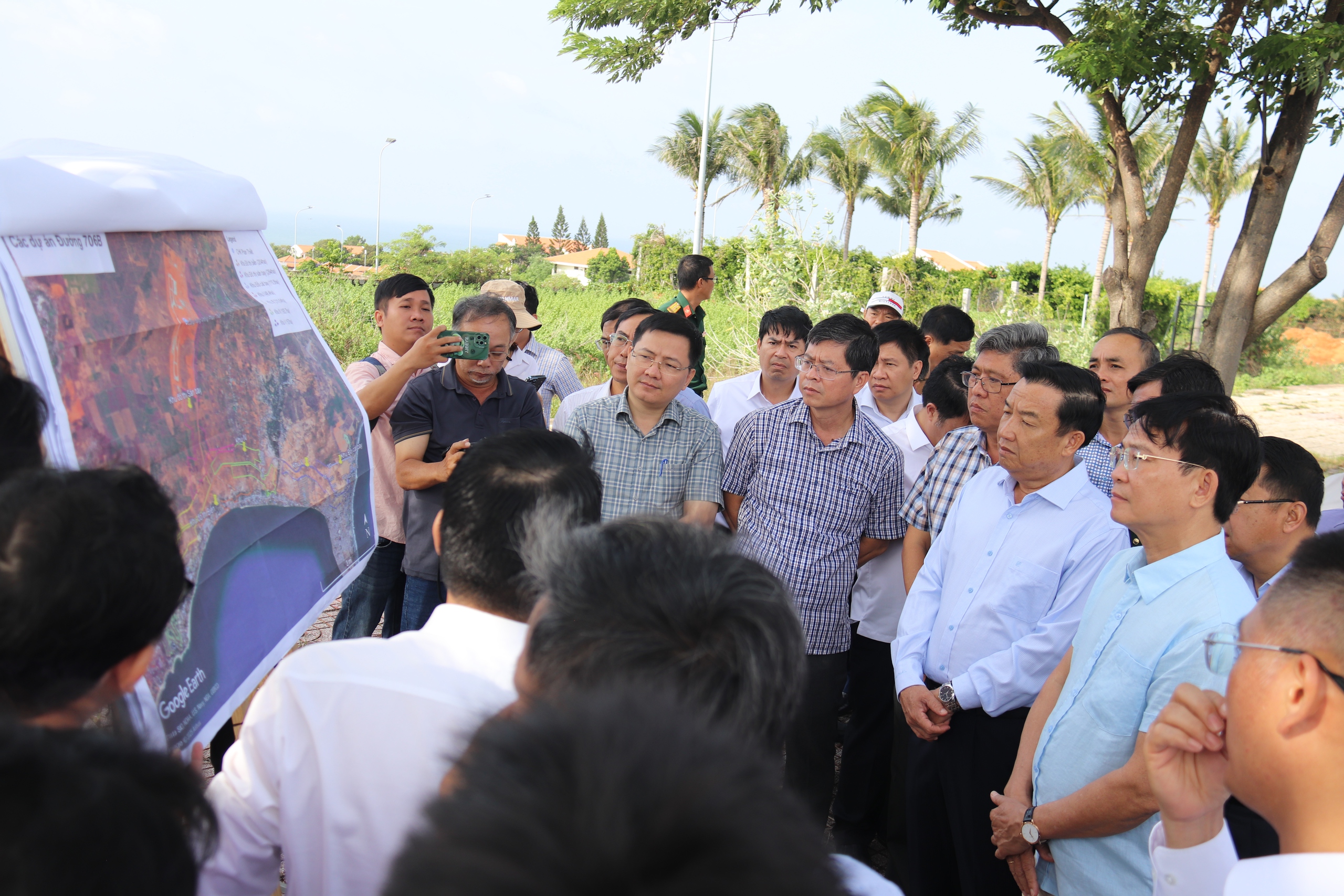 Mũi Né quyết xử lý nghiêm xây dựng trái phép, lấn chiếm đất công 2 Mũi Né sau sáp nhập, quyết xử lý nghiêm xây dựng trái phép, lấn chiếm đất công - Ảnh 2.