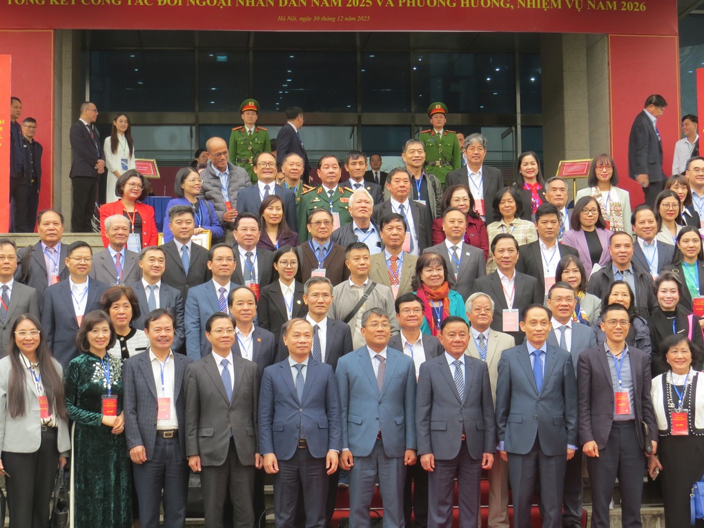 Đối ngoại nhân dân là một trụ cột của ngoại giao Việt Nam - 2