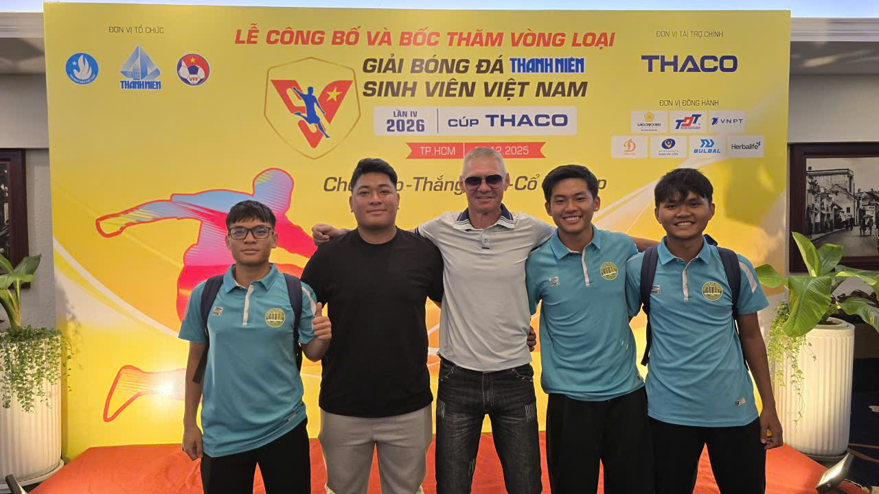 Trường ĐH Bách khoa - ĐHQT TP.HCM có trợ lý HLV Tây: Như hổ thêm cánh!- Ảnh 3. Trường ĐH Bách khoa - ĐHQT TP.HCM có trợ lý HLV Tây: Như hổ thêm cánh!- Ảnh 3.