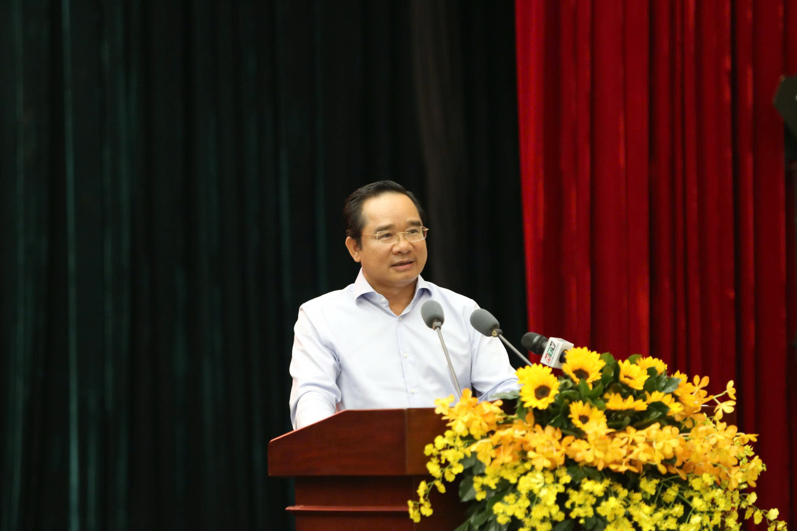 Triển khai Nghị quyết 02-NQ/TU, xây dựng TPHCM không ma tuý - Ảnh 2.