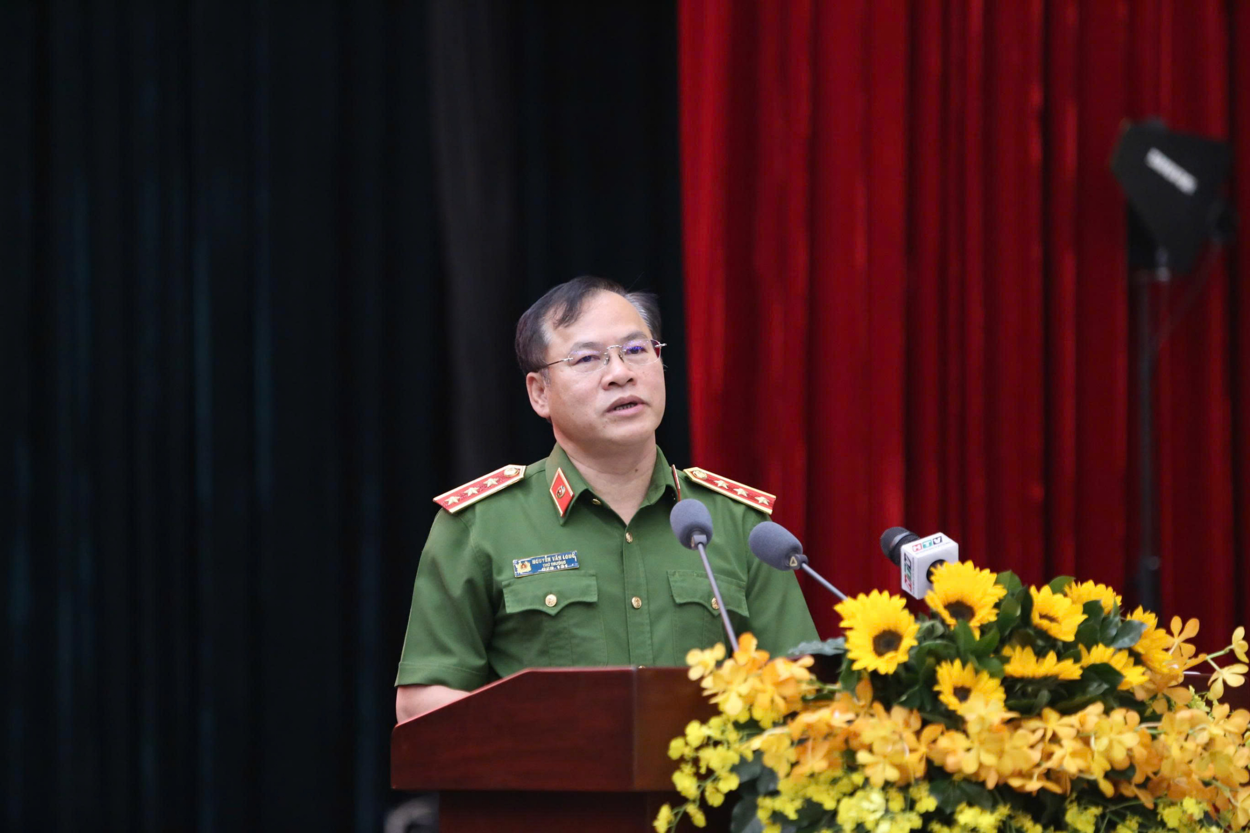 Triển khai Nghị quyết 02-NQ/TU, xây dựng TPHCM không ma tuý - Ảnh 5.