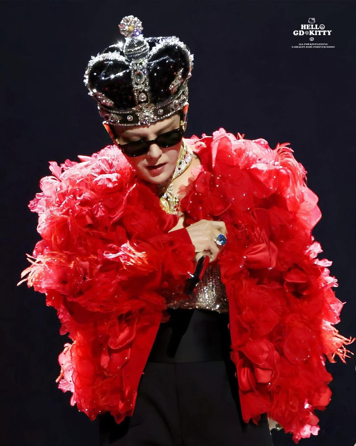 Từ khủng hoảng của Trúc Nhân: Fan không phải nô tì, chấm hết!- Ảnh 11.