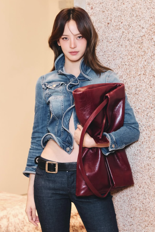 Áo khoác dáng ngắn và bí quyết phối đồ gọn gàng, thời thượng 8 Áo khoác dáng ngắn và bí quyết phối đồ gọn gàng, thời thượng - Ảnh 8.