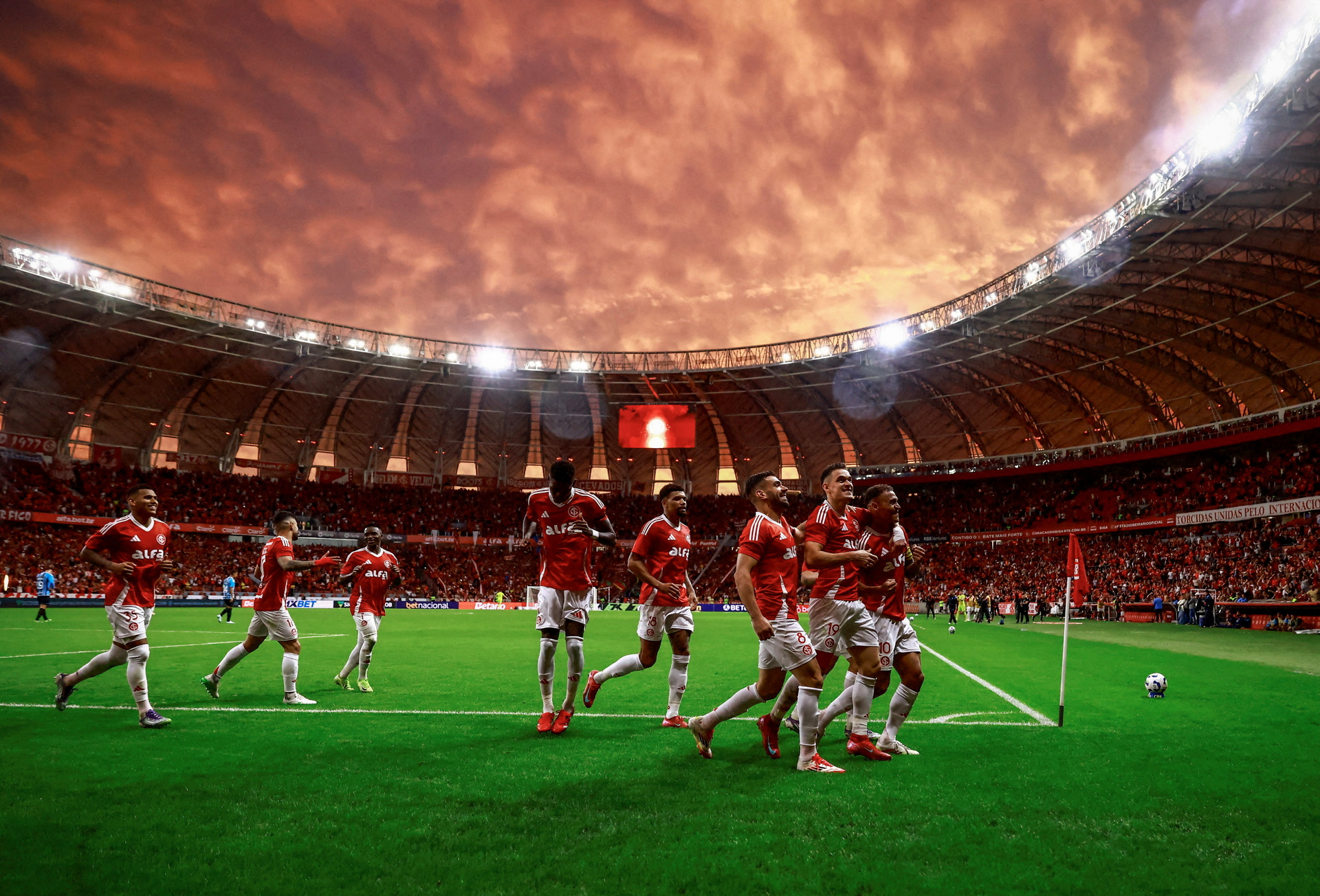 Chiêm ngưỡng 40 khoảnh khắc cực đắt giá của thể thao thế giới 2025- Ảnh 40.