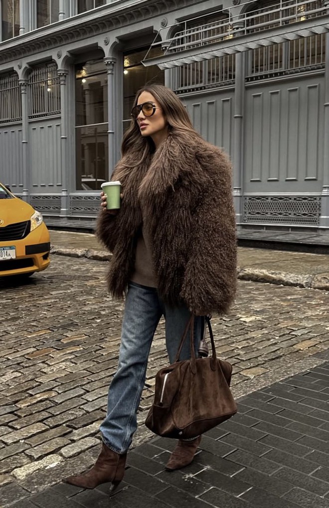 Vẫn kịp để bạn mặc hết 6 trends áo khoác đẹp nhất năm 2025- Ảnh 12.