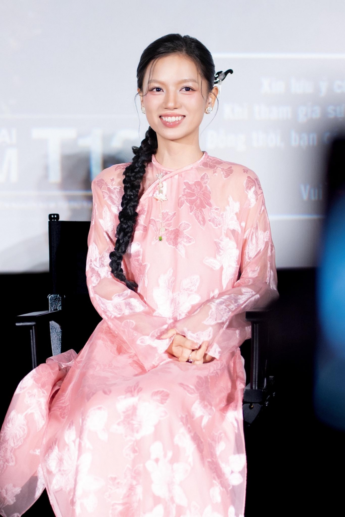 Ai đó hãy cứu lấy mỹ nhân Mưa Đỏ- Ảnh 6.