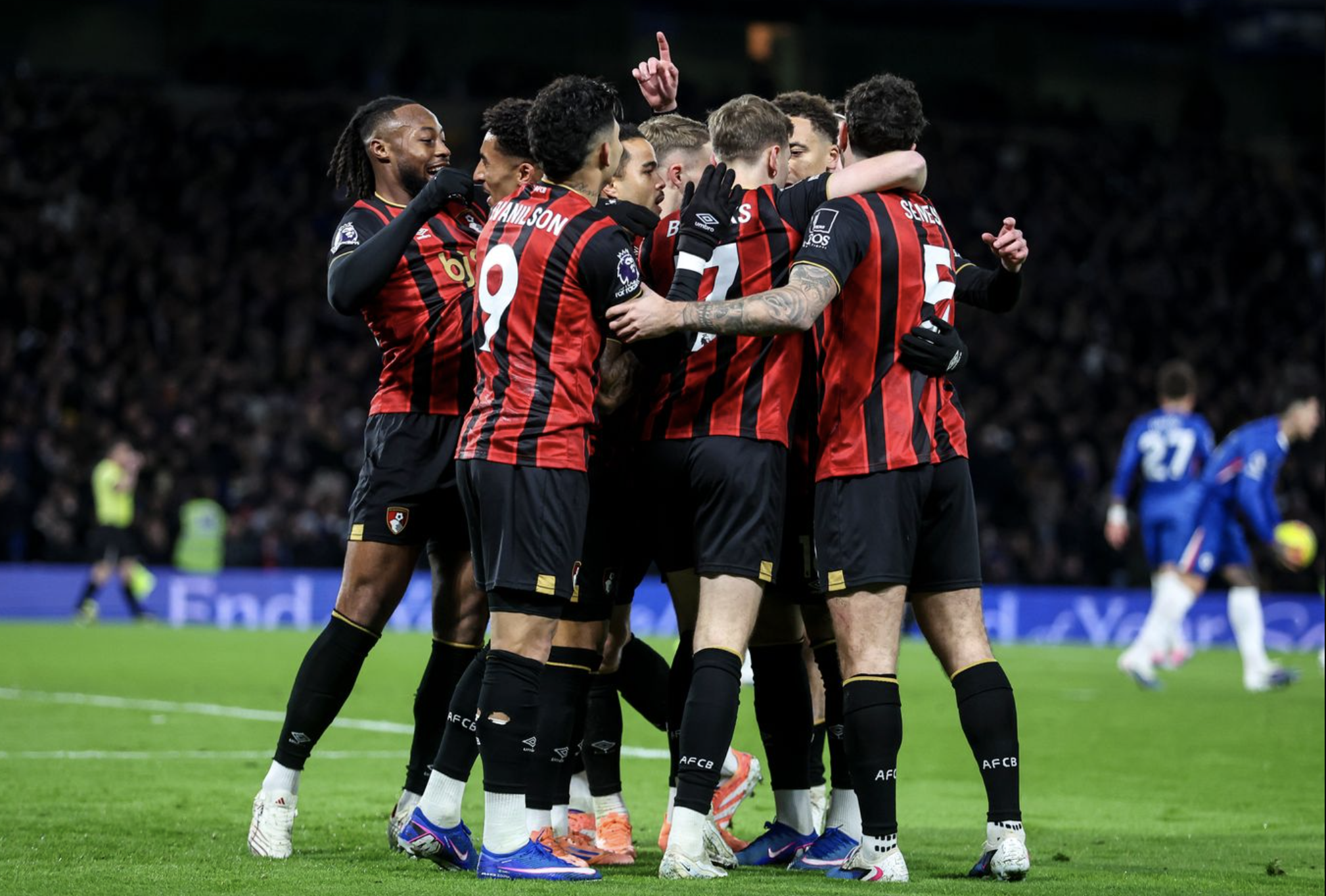 Man City tăng tốc thương vụ chân sút Semenyo 65 triệu bảng - Ảnh 3.