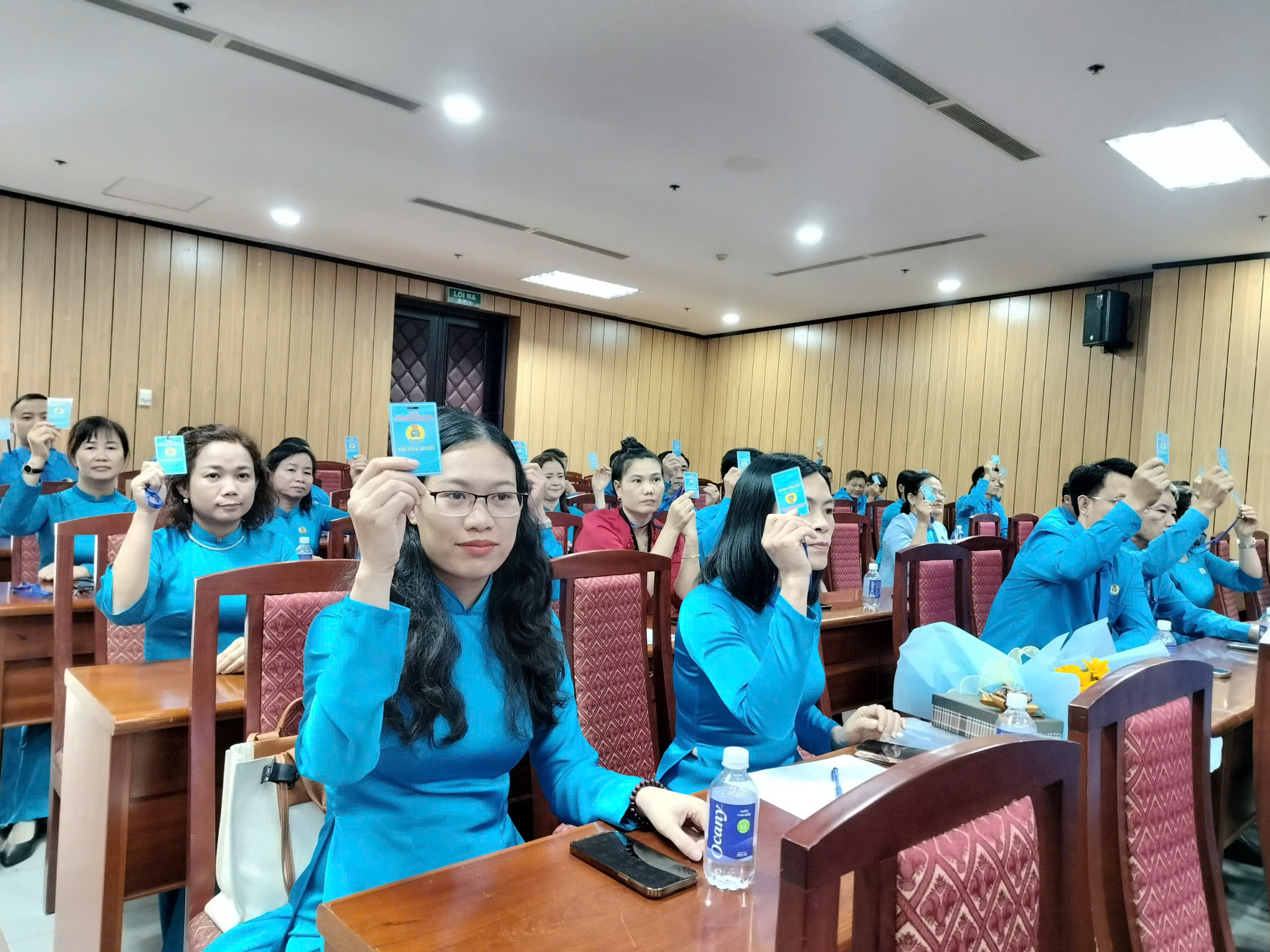 Đại hội Công đoàn cao su Việt Nam: Bà Huỳnh Thị Cẩm Hồng được bầu làm chủ tịch Công đoàn ngành - Ảnh 5.