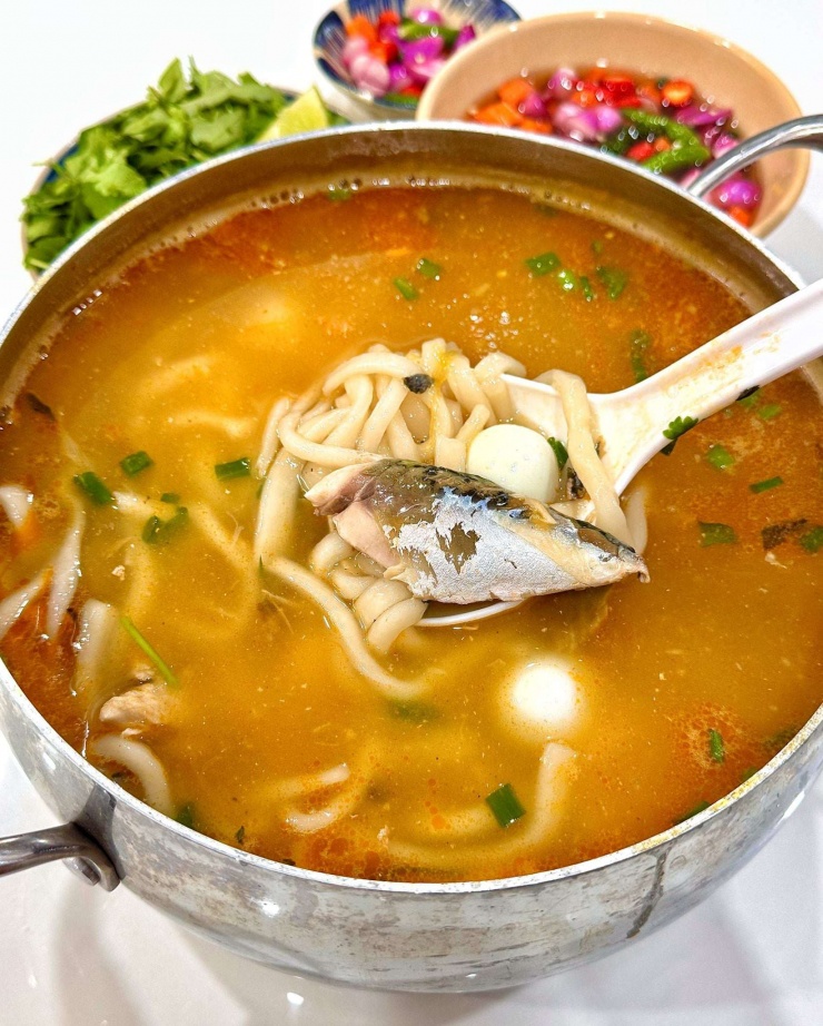 Loại cá rẻ tiền, bán đầy chợ, nhiều omega-3 hơn cá hồi, giàu sắt hơn thịt bò, nấu món này ngon tuyệt - 3