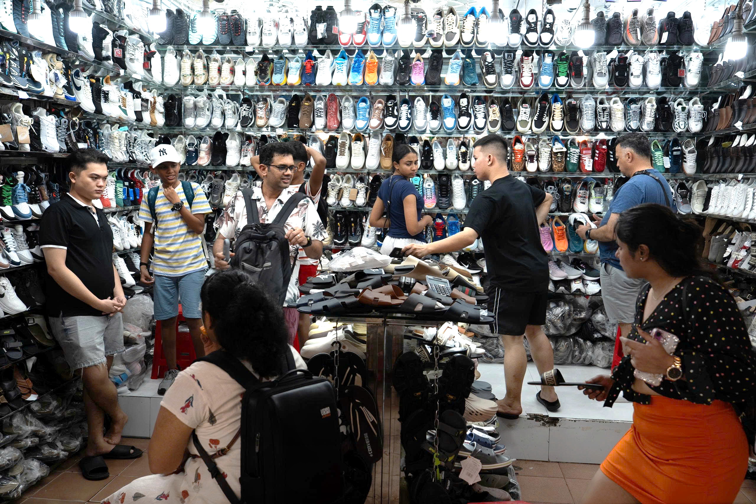 Kỳ 2: Phải xây dựng không gian kinh tế đêm - Ảnh 2.