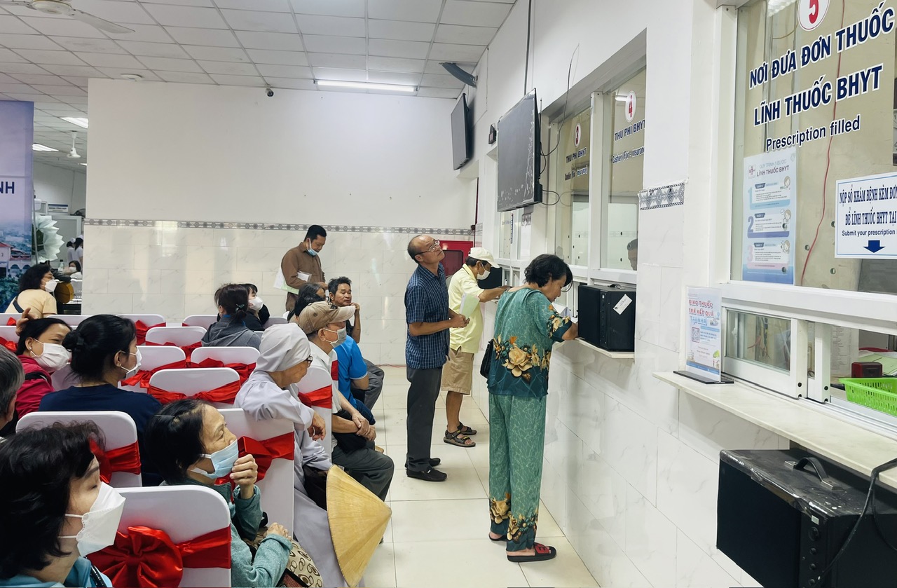 "View khám bệnh triệu đô" ở trung tâm TP.HCM 10 1767159502 409 View kham benh trieu do o trung tam TPHCM