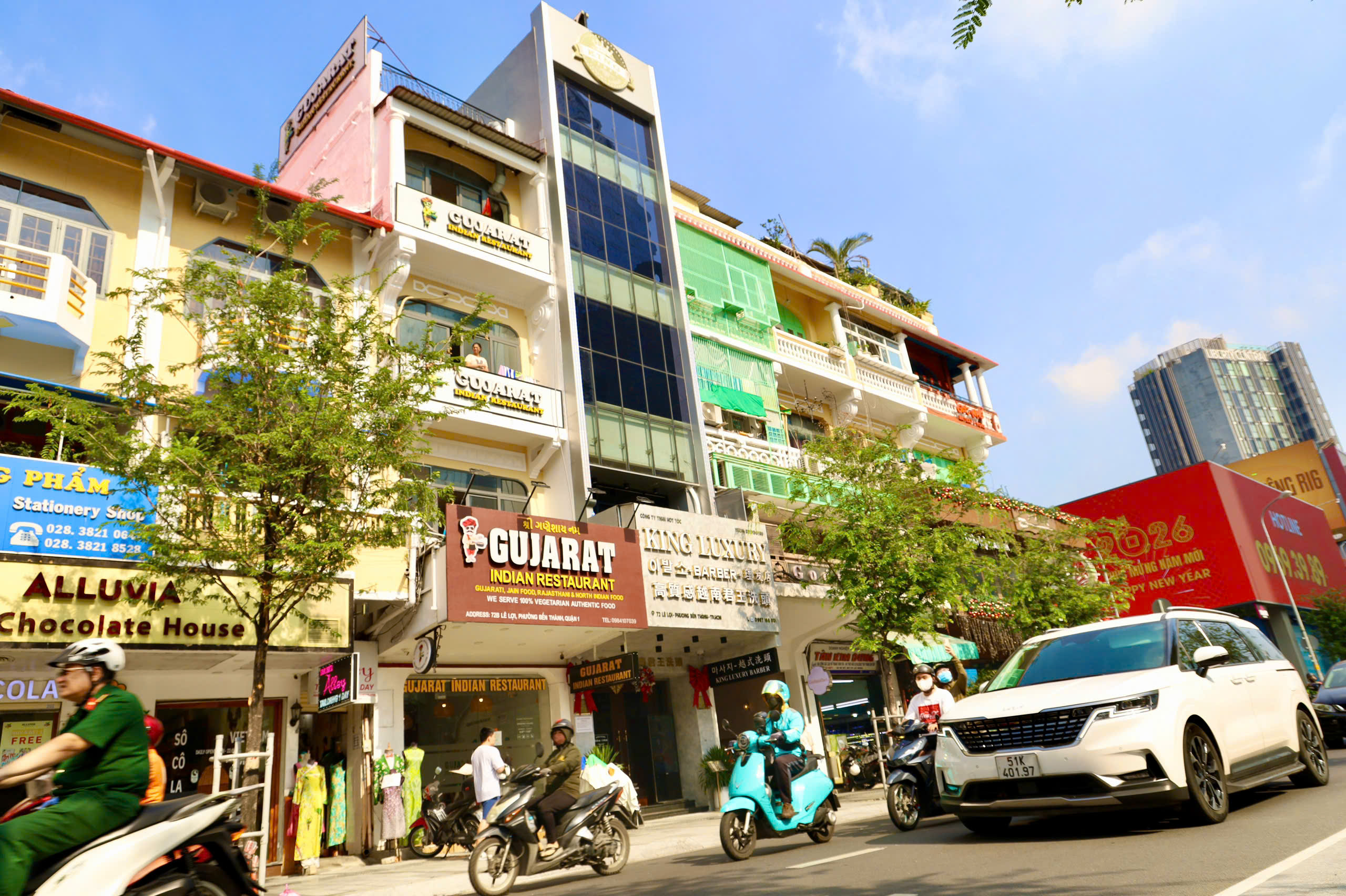 Khánh thành công trình chỉnh trang đường Lê Lợi giữa trung tâm TPHCM - Ảnh 8.