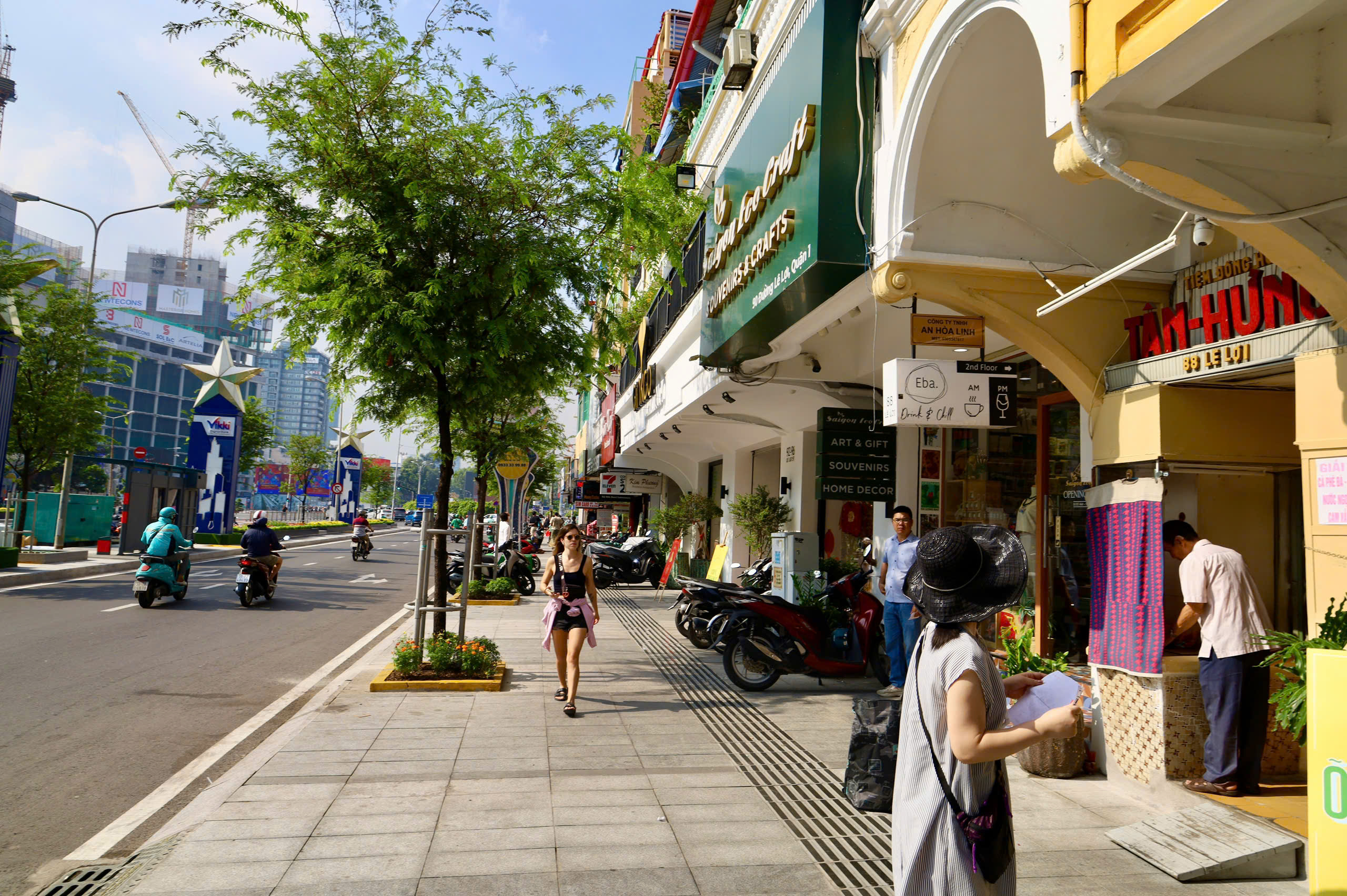 Khánh thành công trình chỉnh trang đường Lê Lợi giữa trung tâm TPHCM - Ảnh 13.