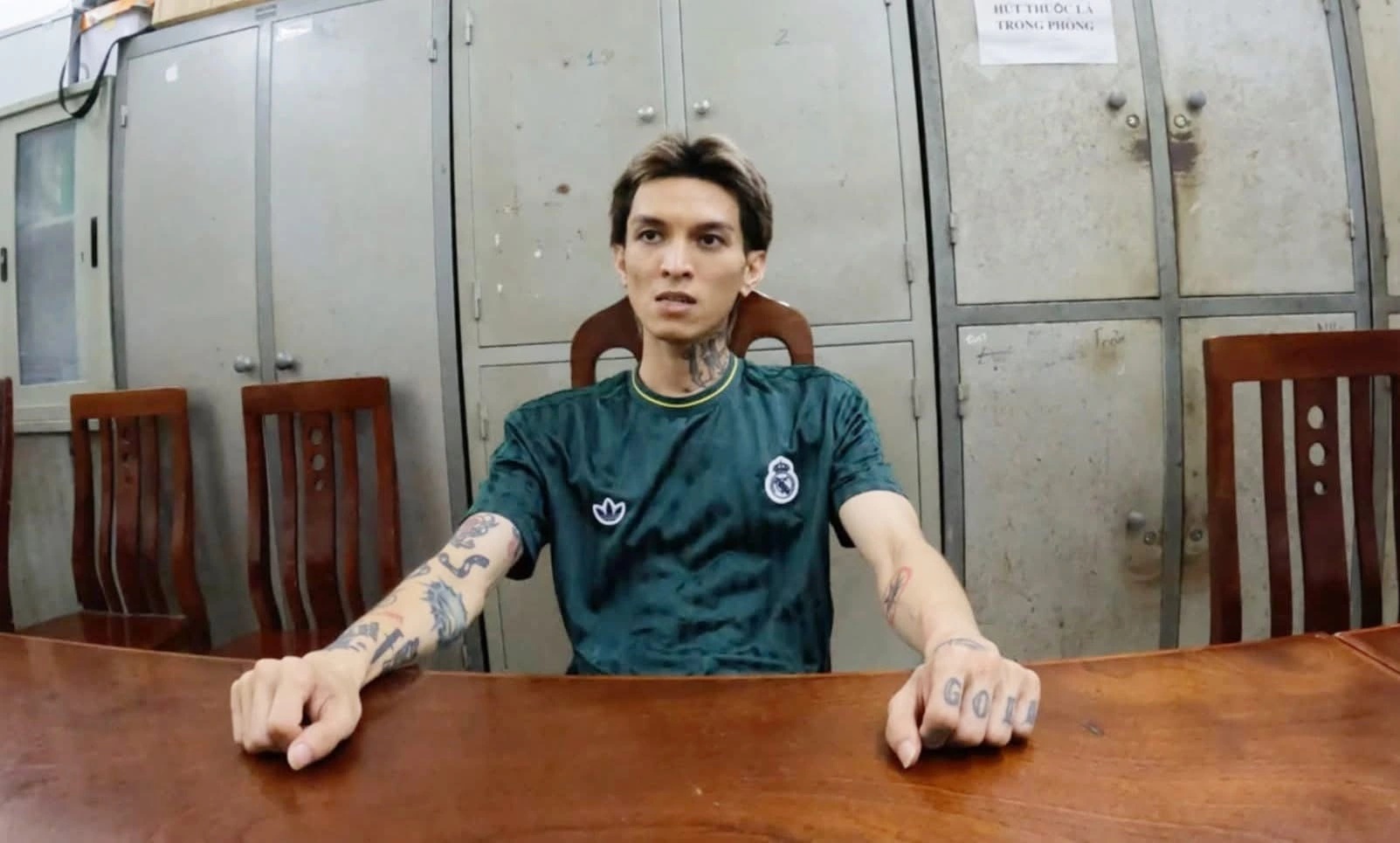 Năm 2025 nhìn lại: 8 vụ bắt giữ người nổi tiếng khiến dư luận bàng hoàng- Ảnh 11.